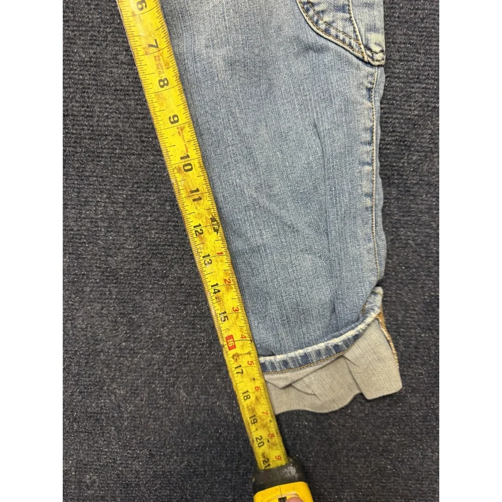 Y2K No Boundaries Cargo Capri Jeans Juniors 3 Light Wash Cuffed Stretch Denim